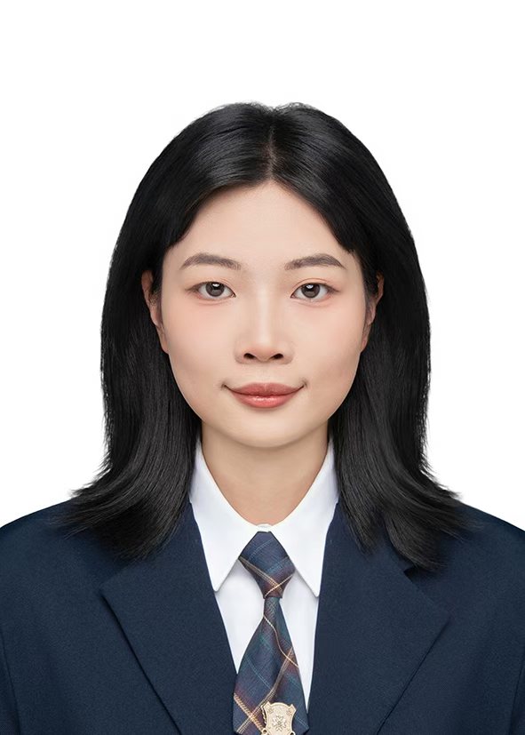 崔曼