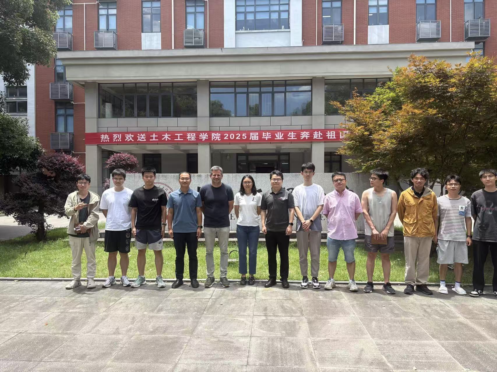 Itai教授来访合影